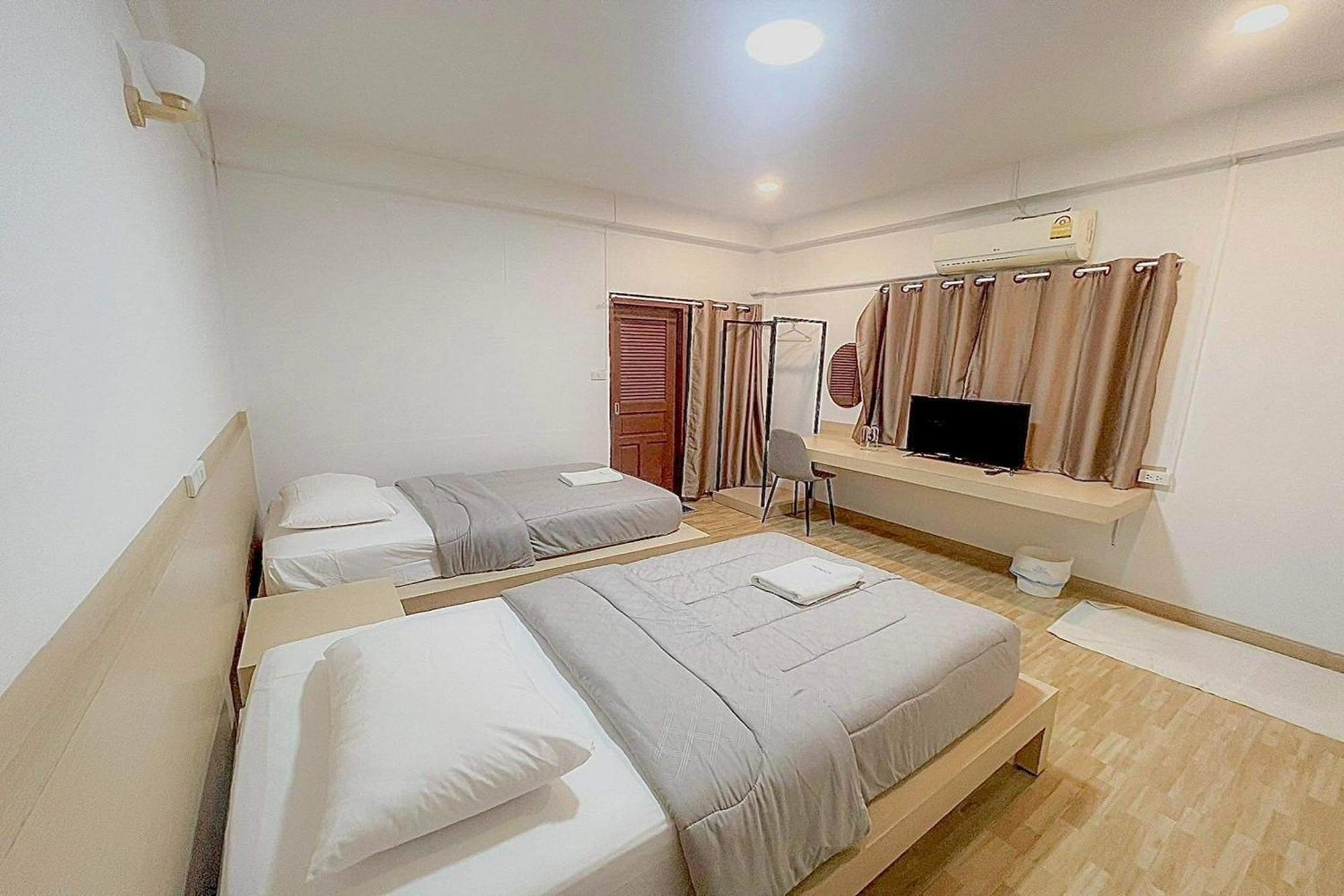 Vestique hostel Chiang Mai Extérieur photo