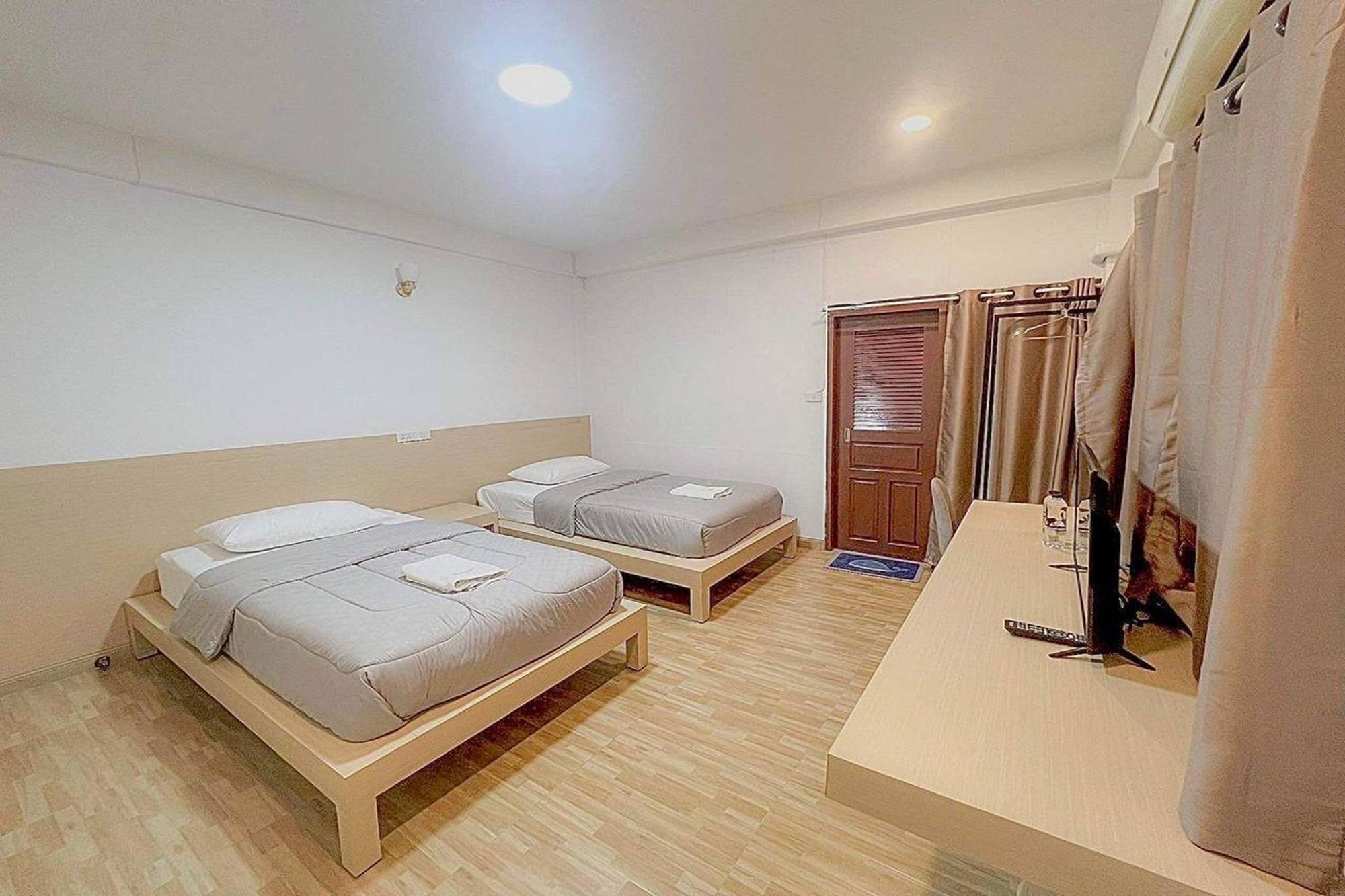 Vestique hostel Chiang Mai Extérieur photo